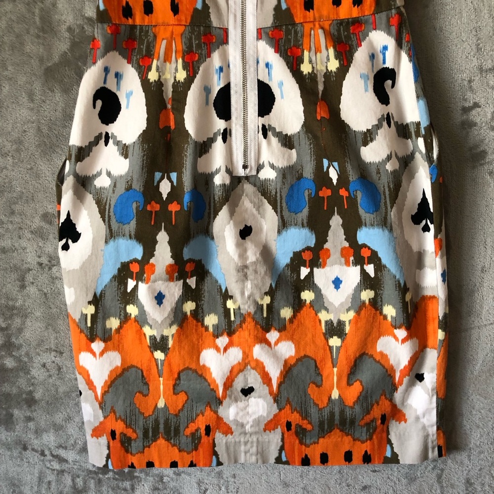 Maggie London Women Dress Size 4 Scoop Neck Sleeveless Artsy Zipper Fitted - Picture 9 of 14